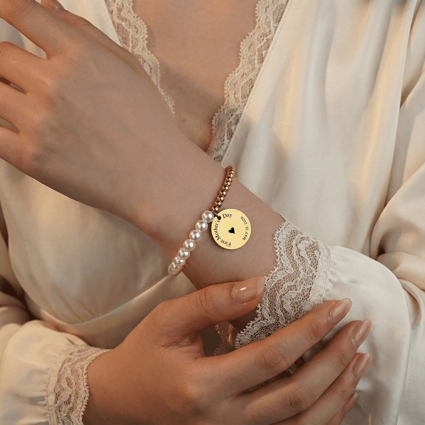 ownprint bracelet  Mother of Pearl